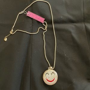 NWT Betsey Johnson gold in color necklace